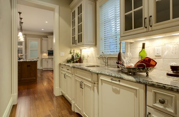 Butlers Pantry Installation in Bulverde